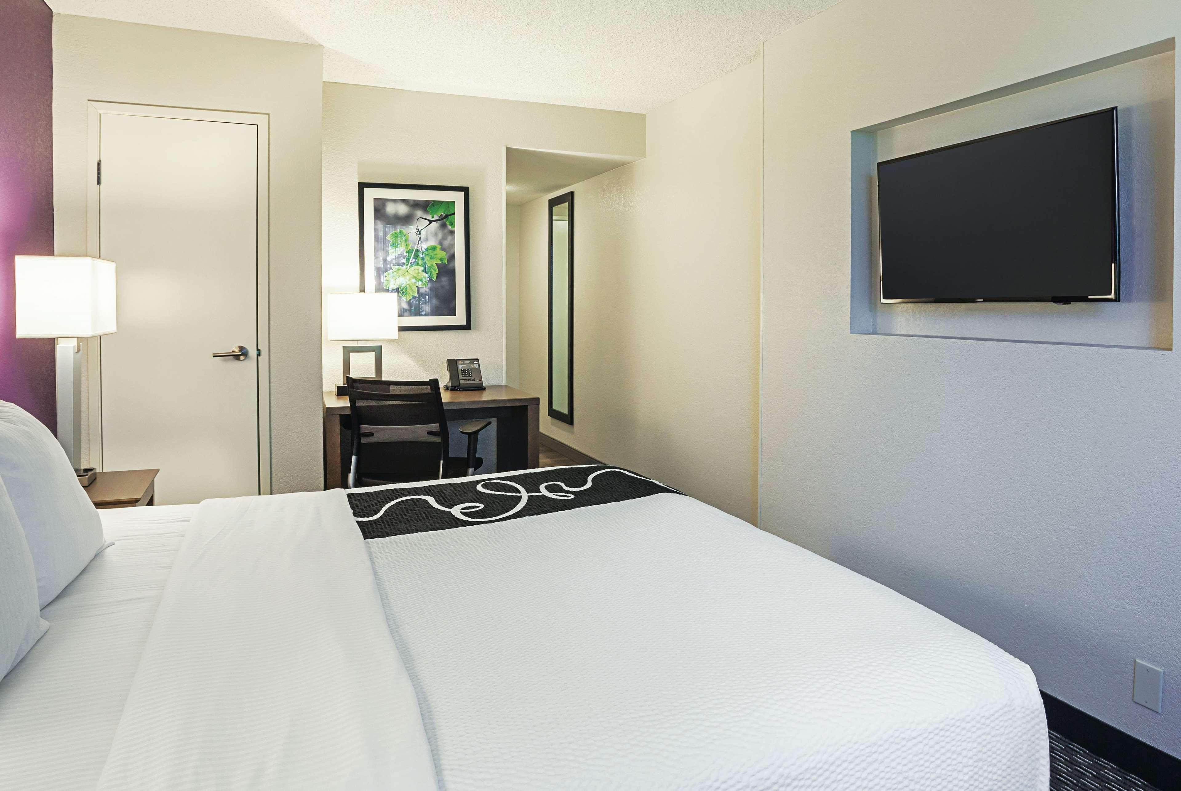 La Quinta By Wyndham Rancho Cordova Sacramento Hotel Bagian luar foto