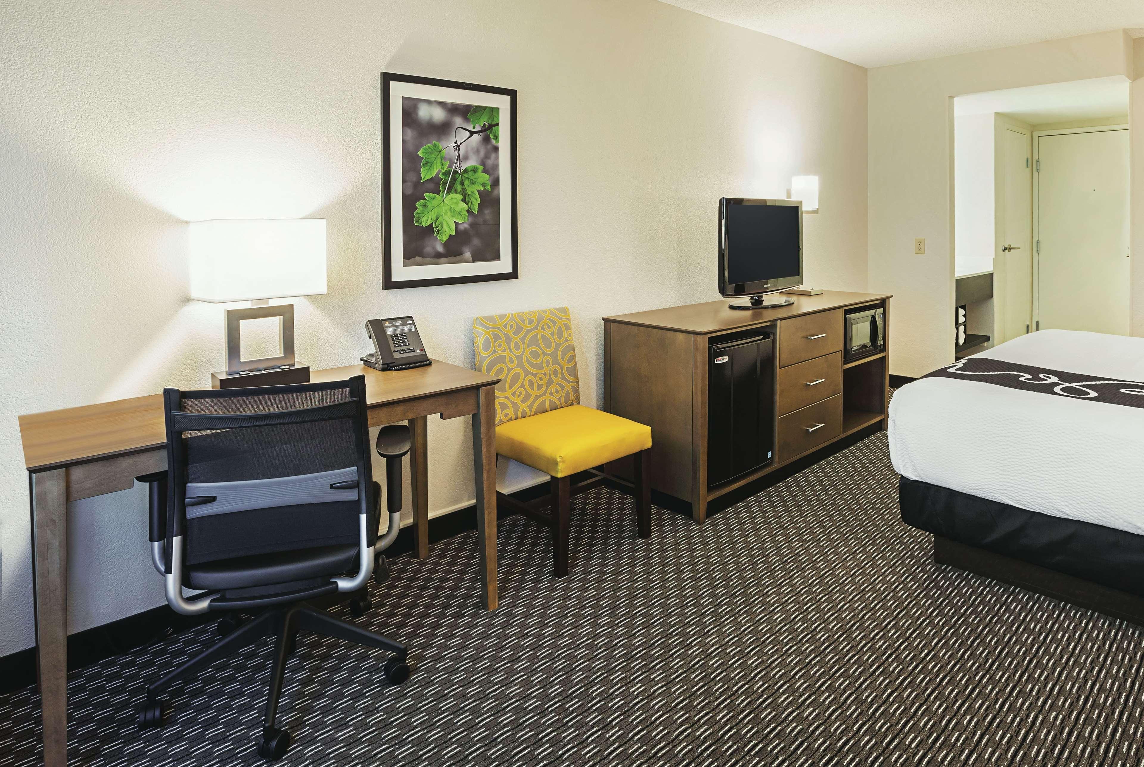 La Quinta By Wyndham Rancho Cordova Sacramento Hotel Bagian luar foto