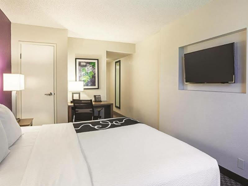La Quinta By Wyndham Rancho Cordova Sacramento Hotel Bagian luar foto